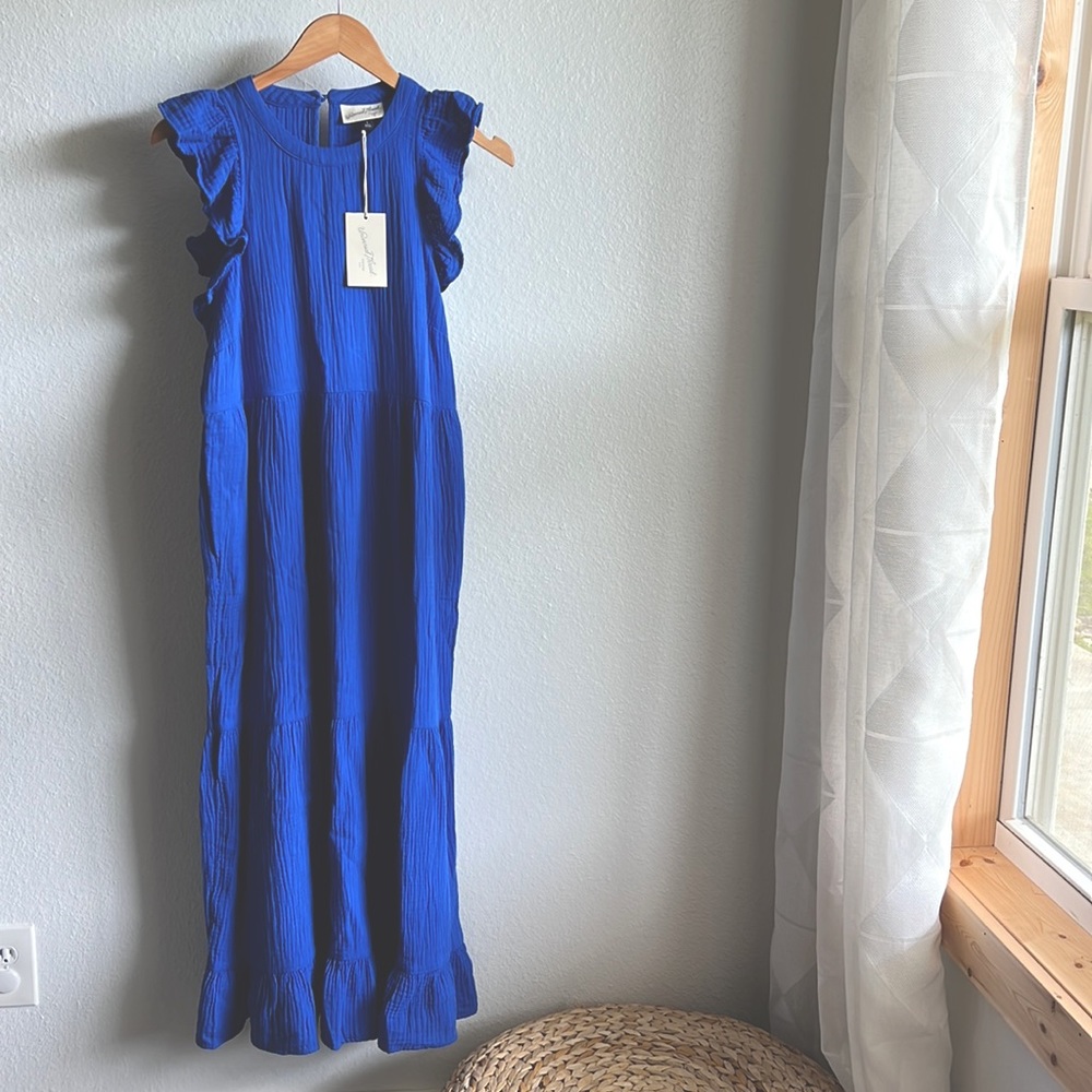 Universal Thread • Gauze Flutter Sleeve Maxi